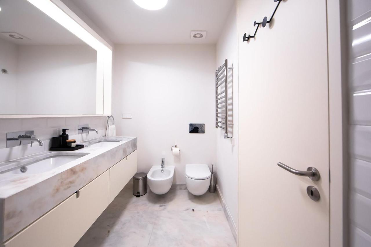 Brand New & Spacious 2Bdr Apartment By Lovelystay Лісабон Екстер'єр фото